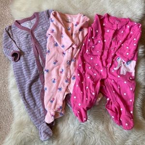 3 Baby Girl Sleepers Newborn to 3 Months Carters Gap